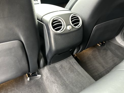 Certified 2018 Mercedes-Benz GLC 300 4MATIC image 27