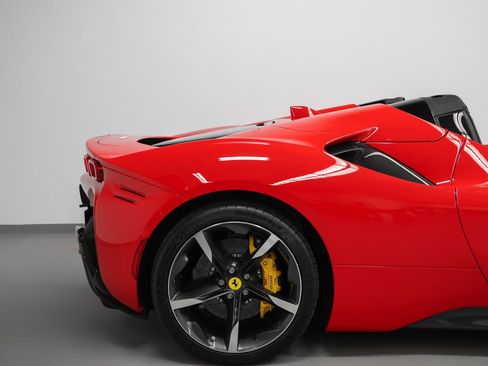 Certified 2024 Ferrari SF90 Spider AWD/4WD image 32
