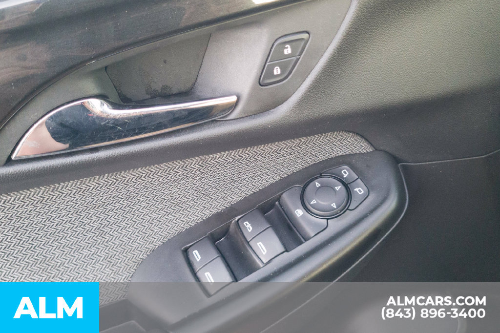Used 2025 Chevrolet TrailBlazer LT FWD image 15