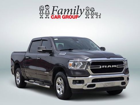 Used 2019 RAM 1500 Big Horn AWD/4WD image 2