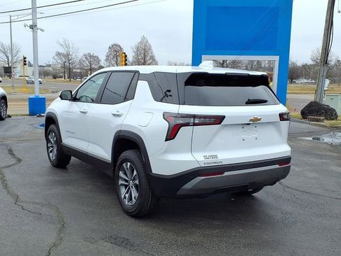New 2026 Chevrolet Equinox LT w/ Convenience Package II image 4