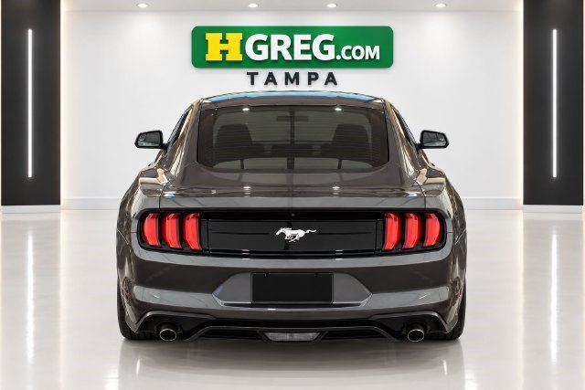 Used 2018 Ford Mustang Coupe RWD image 10