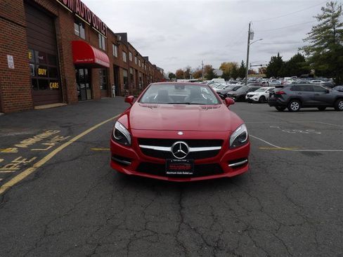 Used 2013 Mercedes-Benz SL 550 image 3