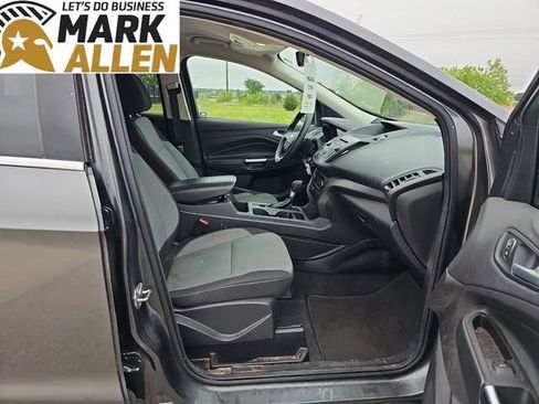 Used 2017 Ford Escape SE FWD image 27