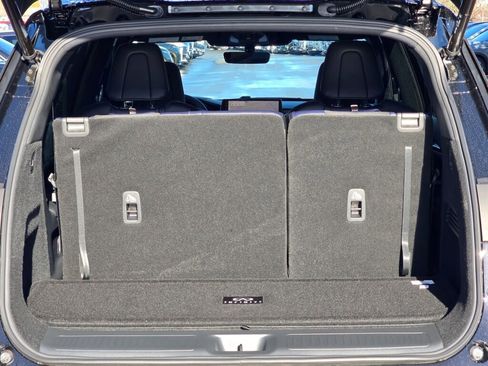 New 2026 INFINITI QX60 Sport image 14