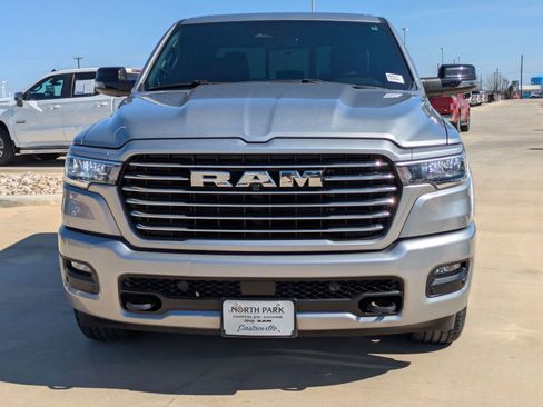 Used 2025 RAM 1500 Laramie w/ Laramie Southwest Edition image 8
