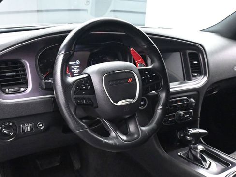 Used 2018 Dodge Charger R/T w/ Blacktop Package image 23