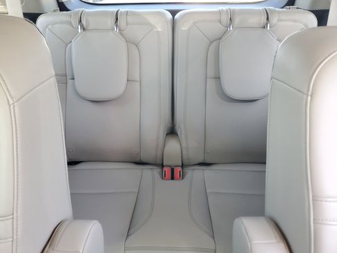 Used 2023 Lincoln Aviator Reserve w/ Equipment Group 201A image 20