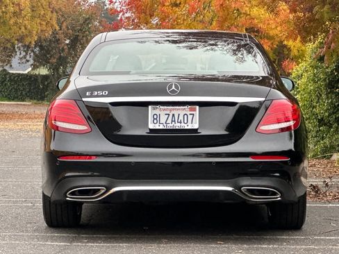 Used 2020 Mercedes-Benz E 350 Sedan image 4