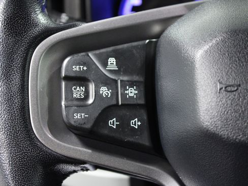 Used 2021 Ford Bronco Badlands image 19