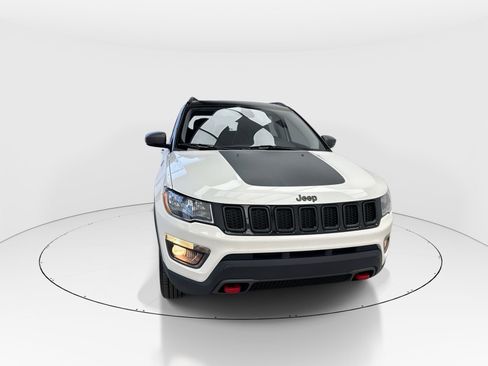 Used 2018 Jeep Compass Trailhawk w/ Leather Interior Group image 3