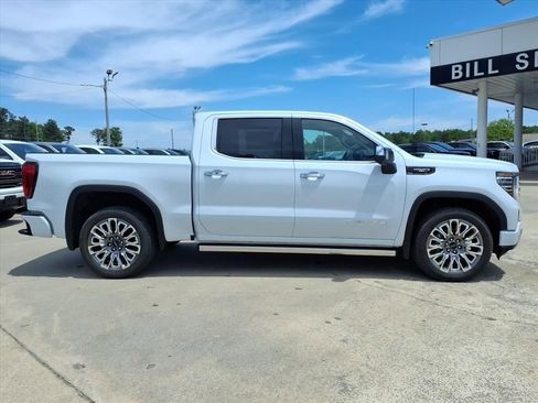 New 2026 GMC Sierra 1500 Denali Ultimate AWD/4WD image 8