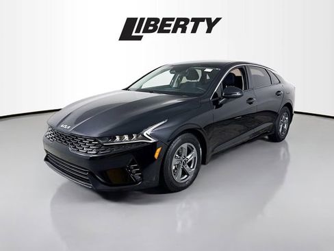 Used 2022 Kia K5 LXS image 3