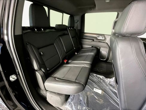 New 2026 GMC Sierra 3500 Denali w/ Denali Reserve Package AWD/4WD image 11