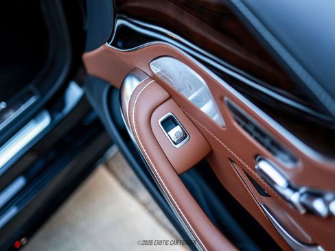 Used 2018 Mercedes-Benz S 560 Cabriolet image 33