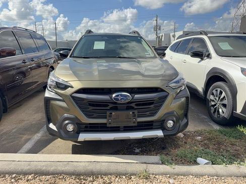 Used 2025 Subaru Outback Limited XT AWD/4WD image 2