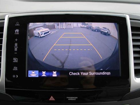 Used 2017 Honda Pilot EX-L image 16