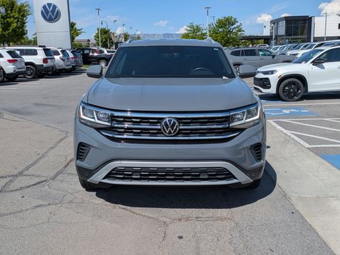 Used 2020 Volkswagen Atlas Cross Sport SE w/ Towing Package AWD/4WD image 11