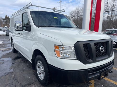 Used 2015 Nissan NV 3500 SV w/ Technology Package image 7
