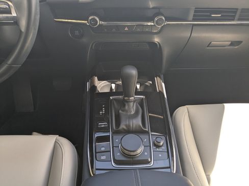 Used 2020 MAZDA CX-30 FWD w/ Preferred Package image 9