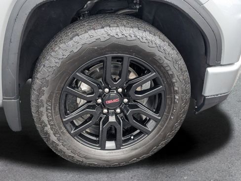 Used 2024 GMC Sierra 1500 Elevation w/ Elevation Premium Package AWD/4WD image 6