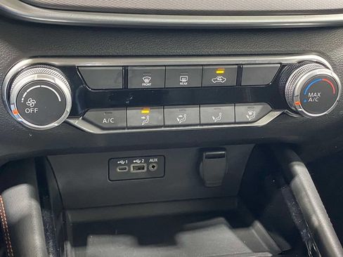 Used 2023 Nissan Altima 2.5 SR FWD image 28