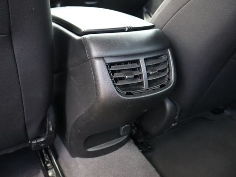 Used 2024 Chevrolet Malibu LT FWD image 20