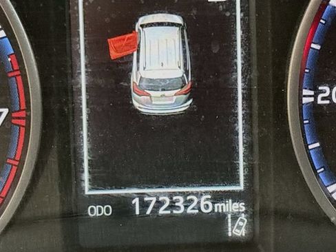 Used 2017 Toyota RAV4 LE w/ All Weather Liner Package AWD/4WD image 11