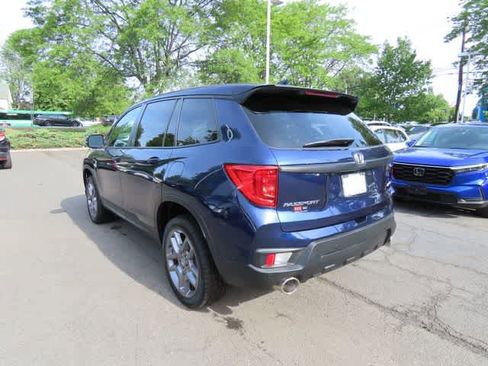 Used 2023 Honda Passport EX-L image 4