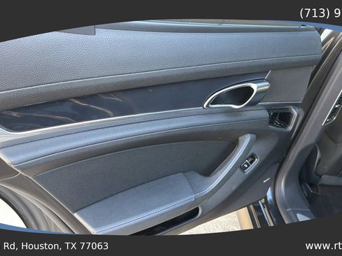 Used 2013 Porsche Panamera image 26