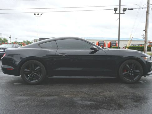 Used 2017 Ford Mustang Coupe w/ Ecoboost Performance Package RWD image 4