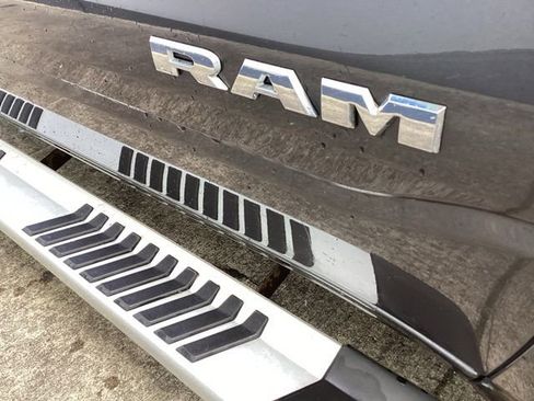 Used 2020 RAM 1500 Big Horn image 11