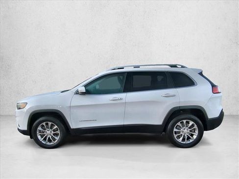 Used 2019 Jeep Cherokee Latitude Plus image 8