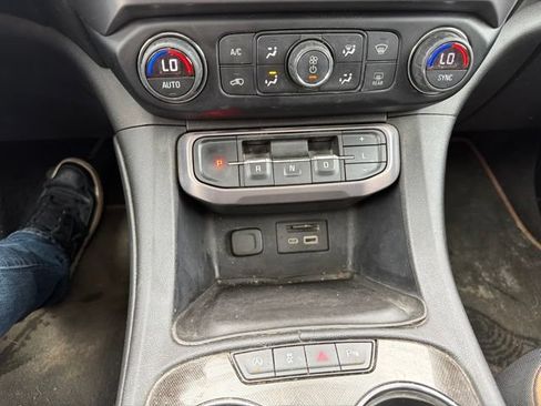 Used 2020 GMC Acadia AT4 w/ Driver Alert Package II AWD/4WD image 25