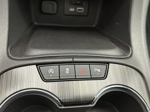 Used 2023 GMC Acadia SLT w/ Elevation Edition AWD/4WD image 24