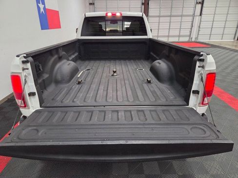 Used 2015 RAM 3500 Laramie image 29