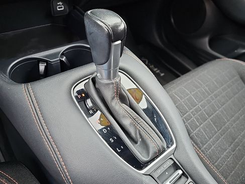 Used 2023 Honda HR-V Sport image 14