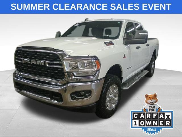 Used 2024 RAM 2500 Big Horn w/ Off Road Package AWD/4WD image 1