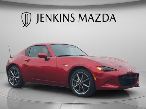 Certified 2023 MAZDA MX-5 Miata Grand Touring RWD image 1