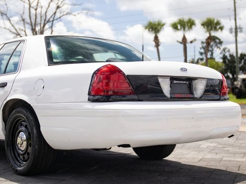 Used 2008 Ford Crown Victoria Police Interceptor RWD image 11