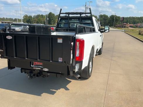 Used 2024 Ford F250 XL image 8