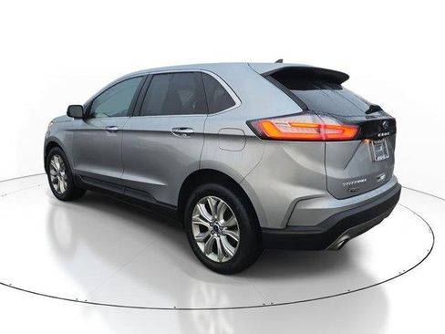 Used 2022 Ford Edge Titanium w/ Equipment Group 301A image 3