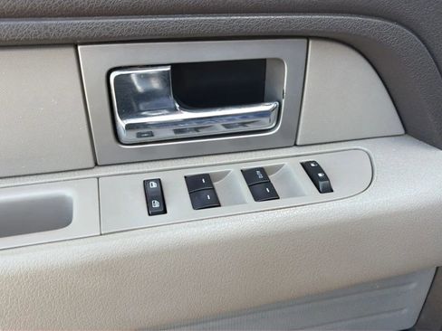 Used 2009 Ford F150 XLT AWD/4WD image 17