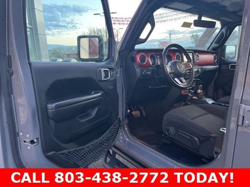 Used 2021 Jeep Gladiator Rubicon image 4