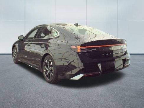 Used 2025 Hyundai Sonata SEL FWD image 7