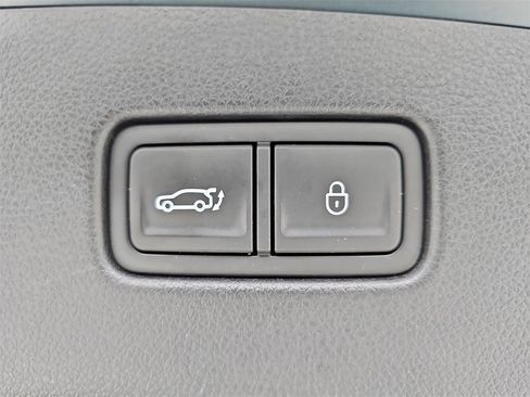 Used 2024 Genesis GV70 2.5T w/ Sport Prestige Package image 22