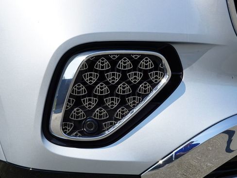 Certified 2025 Mercedes-Benz Maybach GLS 600 4MATIC image 12