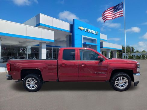 Used 2018 Chevrolet Silverado 1500 LT w/ All Star Edition RWD image 2