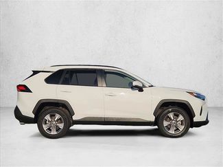 Used 2025 Toyota RAV4 XLE FWD video 4