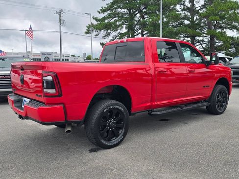 Used 2024 RAM 2500 Big Horn w/ Night Edition AWD/4WD image 5